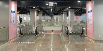 Shanghai Metro Line 15 (PRNewsfoto/日立电梯（中国）有限公司)