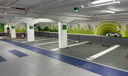 Cornerstone Technologies collaborates with Parking Systems Limited to provide a one-stop EV charging solution for the Wilson Admiralty Car Park (PRNewsfoto/Cornerstone Technologies)