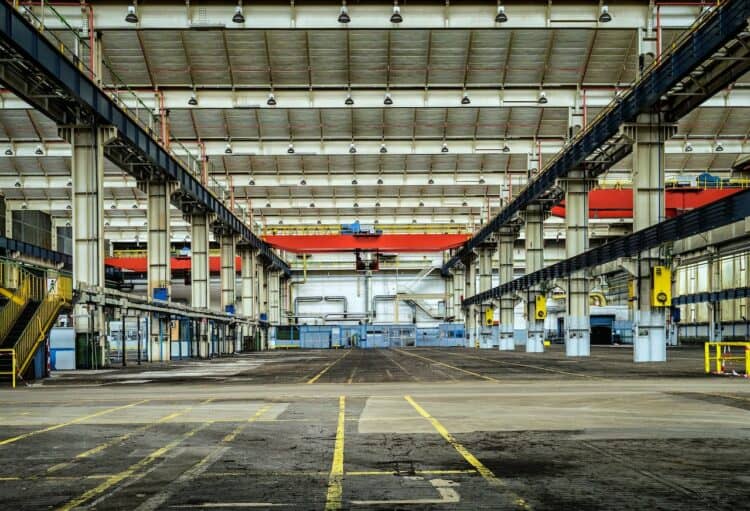 Photo by Pixabay: https://www.pexels.com/photo/architecture-building-empty-factory-236705/