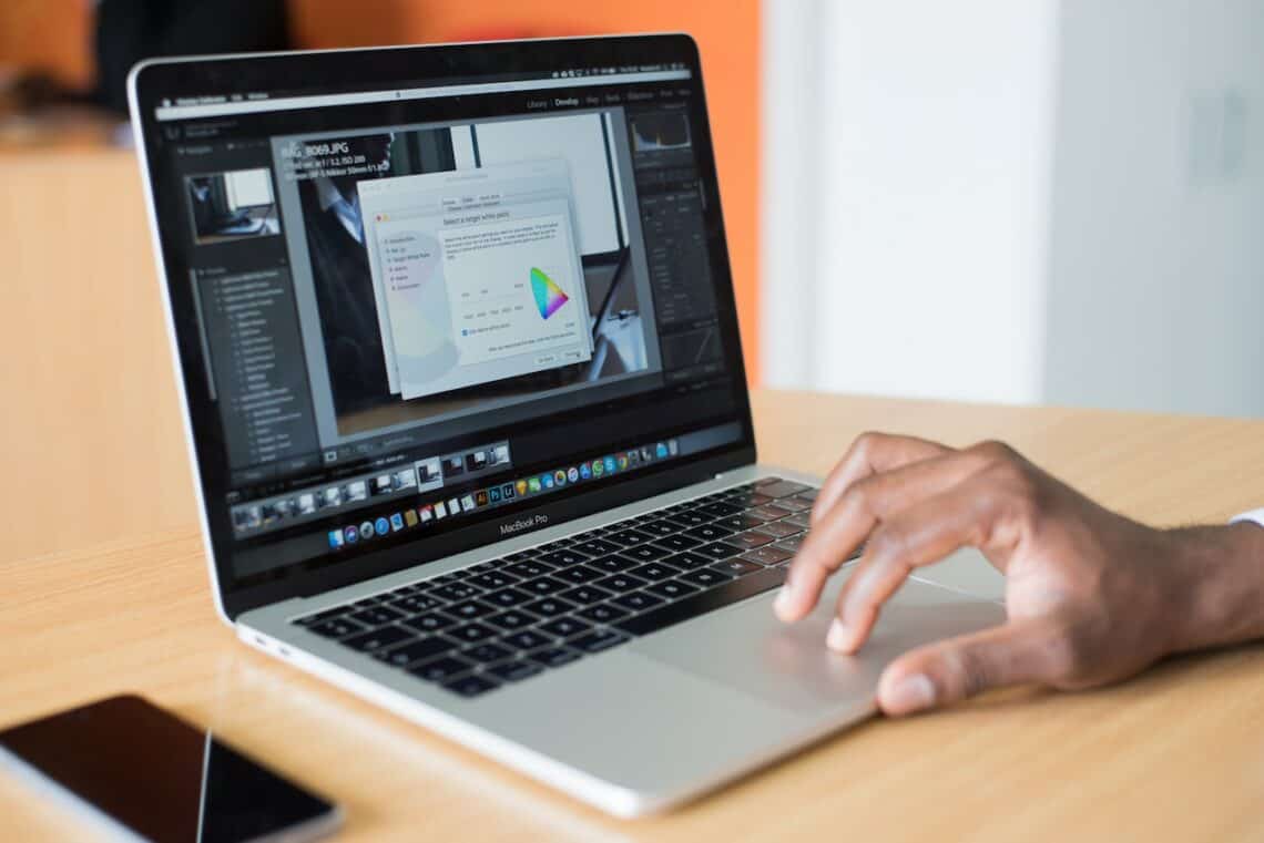 Photo by Cytonn Photography: https://www.pexels.com/photo/person-operating-macbook-pro-955405/