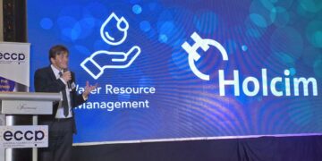 Holcim Philippines president, Horia Adrian at the water resource management award