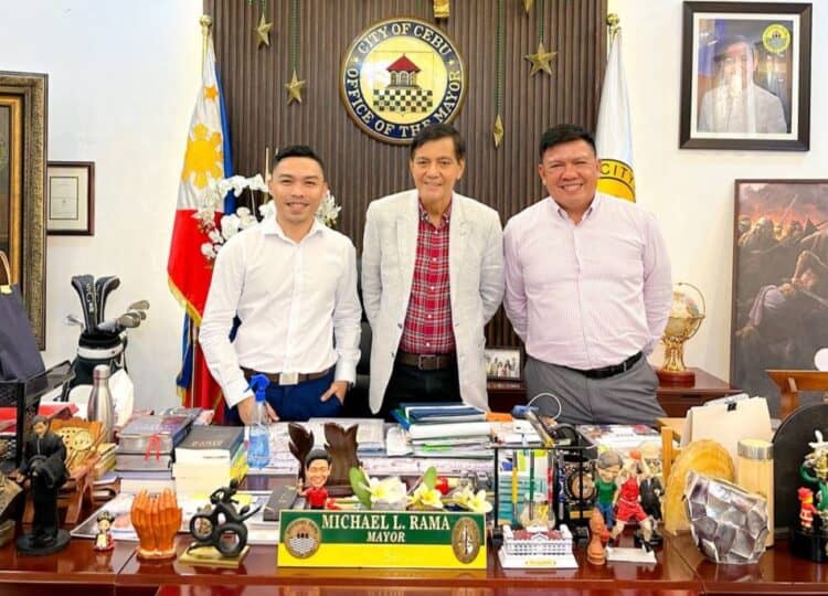 from left: Clyde D. Maru, Relationship Manager, PLDT Enterprise; Hon. Michael L. Rama, the visionary Mayor of Cebu City; and Kent De La Calzada, AVP and Head of Customer Relationship Management-Visayas, PLDT Enterprise