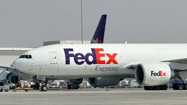 Photo by Bendrik Irwandoko: https://www.pexels.com/photo/fedex-cargo-aircraft-at-dubai-airport-28714395/