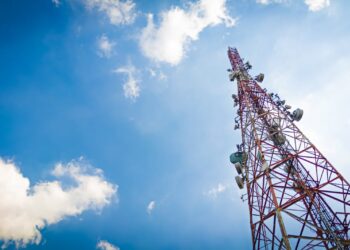 Photo by wd toro🇲🇨: https://www.pexels.com/photo/telecommunication-tower-under-cloudy-and-blue-sky-wireless-communication-and-information-technology-concept-17324301/