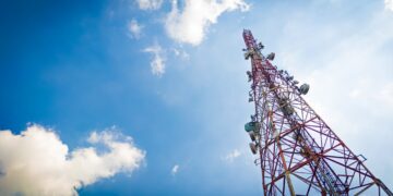 Photo by wd toro🇲🇨: https://www.pexels.com/photo/telecommunication-tower-under-cloudy-and-blue-sky-wireless-communication-and-information-technology-concept-17324301/