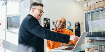 Photo by LinkedIn Sales Navigator: https://www.pexels.com/photo/man-pointing-laptop-computer-2182981/