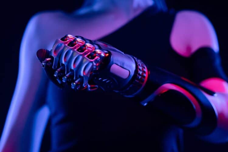 Photo by cottonbro studio: https://www.pexels.com/photo/a-woman-with-prosthetic-hand-6153743/