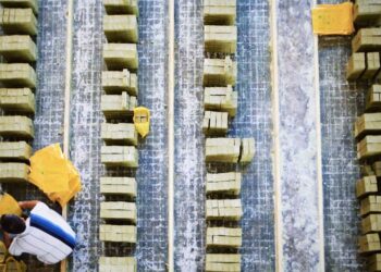 Photo by Mehmet Turgut  Kirkgoz : https://www.pexels.com/photo/overhead-view-of-soap-production-factory-29764115/