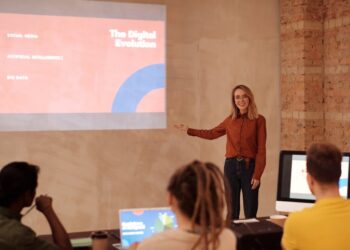 Photo by Mikael Blomkvist: https://www.pexels.com/photo/a-woman-in-red-long-sleeve-shirt-6476783/