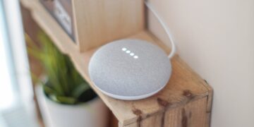 Photo by John Tekeridis: https://www.pexels.com/photo/round-grey-speaker-on-brown-board-1072851/