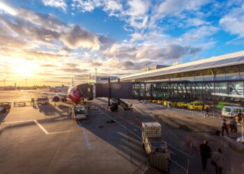 Photo by Tanathip Rattanatum: https://www.pexels.com/photo/red-airplane-2026324/