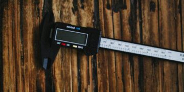 Photo by Alexey Demidov: https://www.pexels.com/photo/digital-caliper-on-rustic-wooden-surface-32633664/