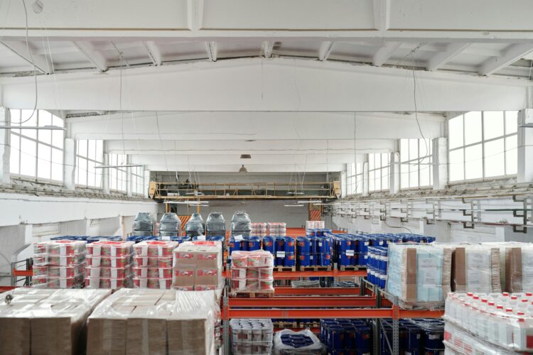 Photo by Tiger Lily: https://www.pexels.com/photo/photo-of-warehouse-4481326/