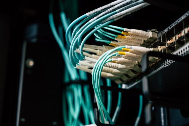 Photo by Brett Sayles: https://www.pexels.com/photo/cables-connected-on-server-2881229/