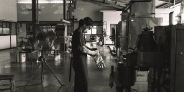 Photo by Dj Shiflet: https://www.pexels.com/photo/man-working-in-factory-14357247/