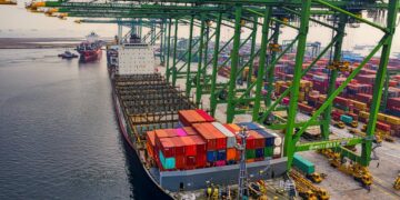 Photo by Tom Fisk: https://www.pexels.com/photo/blue-and-red-cargo-ship-on-dock-3840447/