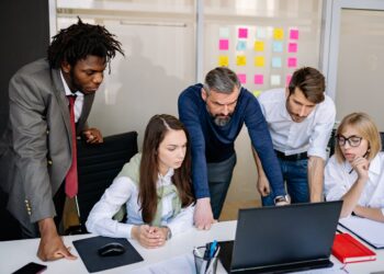 Photo by Yan Krukau: https://www.pexels.com/photo/a-team-looking-at-a-laptop-7793702/