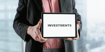 Photo by Tima Miroshnichenko: https://www.pexels.com/photo/man-in-black-blazer-holding-white-ipad-7567298/