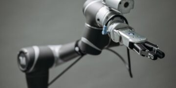 Photo by Pavel Danilyuk: https://www.pexels.com/photo/a-video-camera-on-a-stand-8438976/