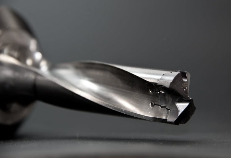 Photo by Pixabay: https://www.pexels.com/photo/close-up-photograph-of-drill-bit-46285/